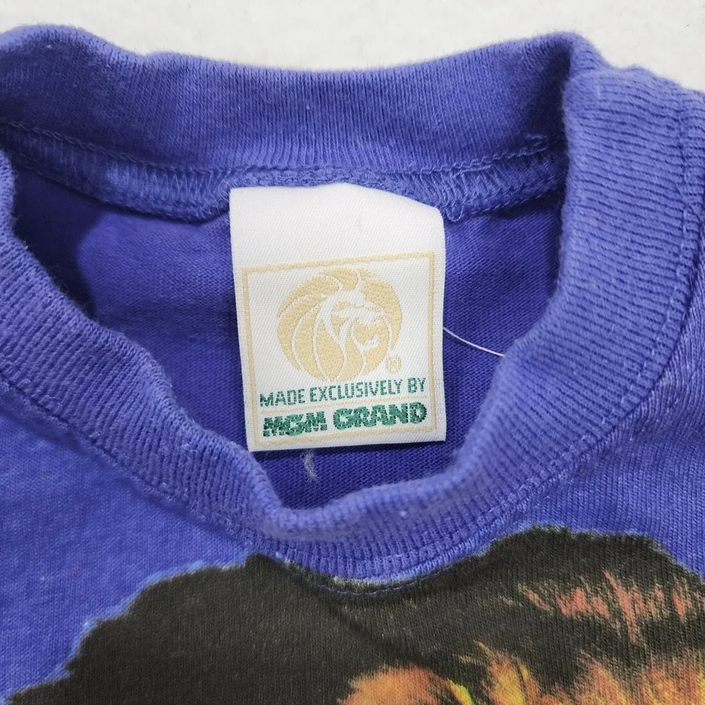 VTG MGM Grand Shirt Unisex Kids XS Multi 1993 Hotel Las Vegas Y2K 90s Nice!
